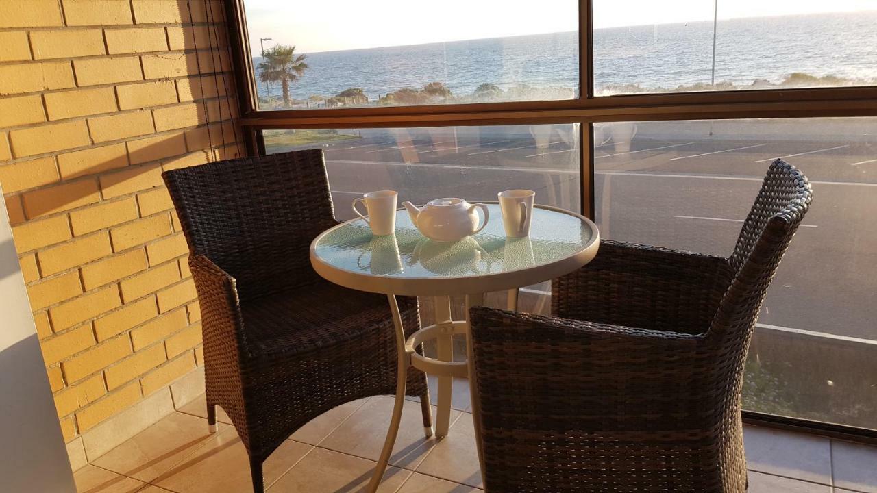 Acushla Accommodation Esplanade Living Self Check-In Self Check-Out West Beach Kültér fotó