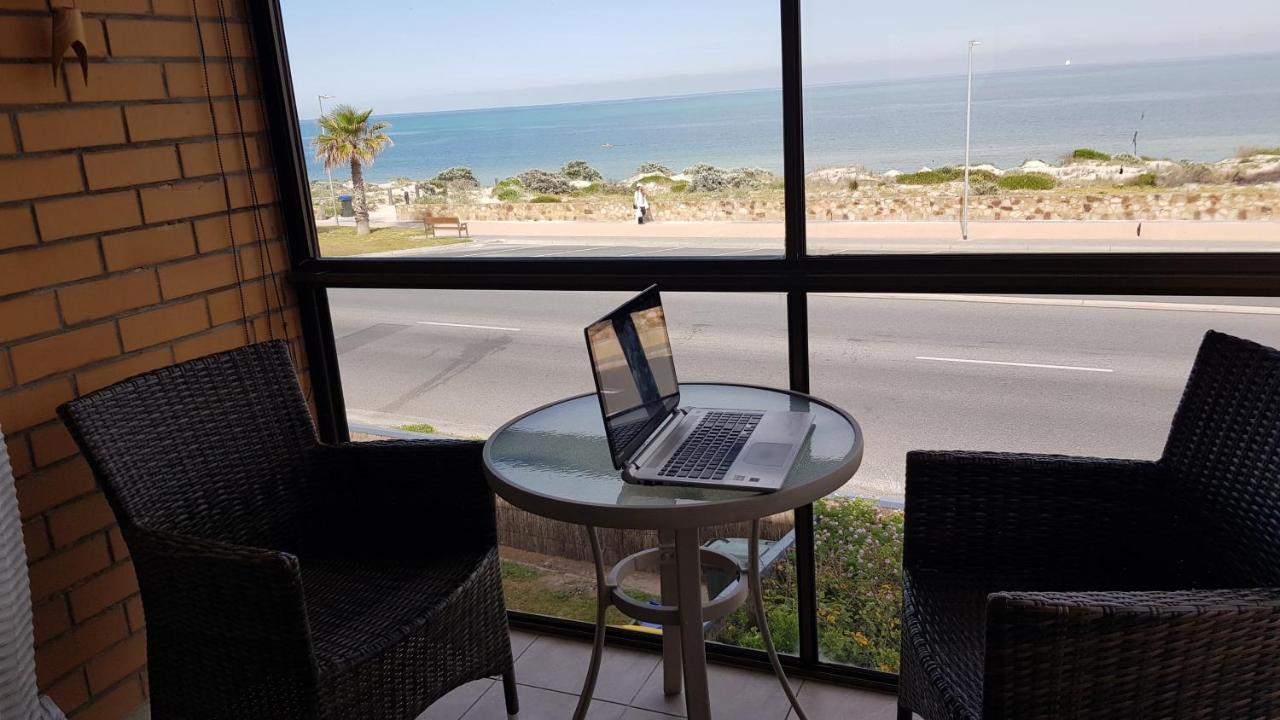 Acushla Accommodation Esplanade Living Self Check-In Self Check-Out West Beach Kültér fotó